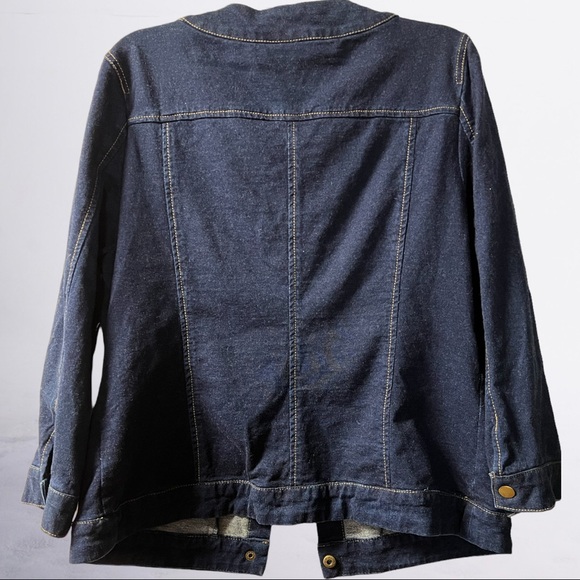 Jaclyn Smith Coastal Grandma Chic Snap Front Denim Jacket Size M - Picture 2 of 7